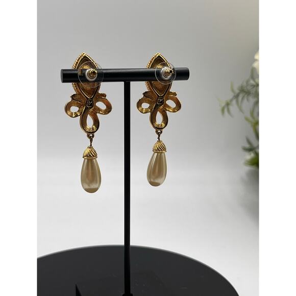 Swarovski Swan Vintage Crystal Teardrop Faux Pearl Gold Plated Dangle Earrings - Picture 5 of 8